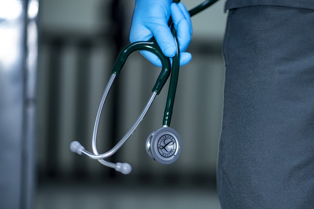 Que faut-il pour être un bon médecin ?